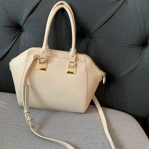 Forever 21 cream purse